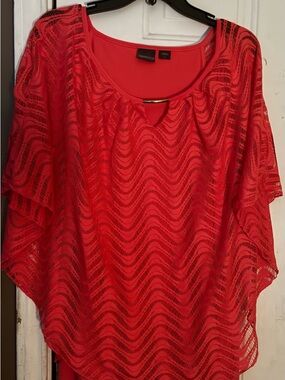Covington coral  Lace Overlay Tunic with Keyhole Accent size 3x
